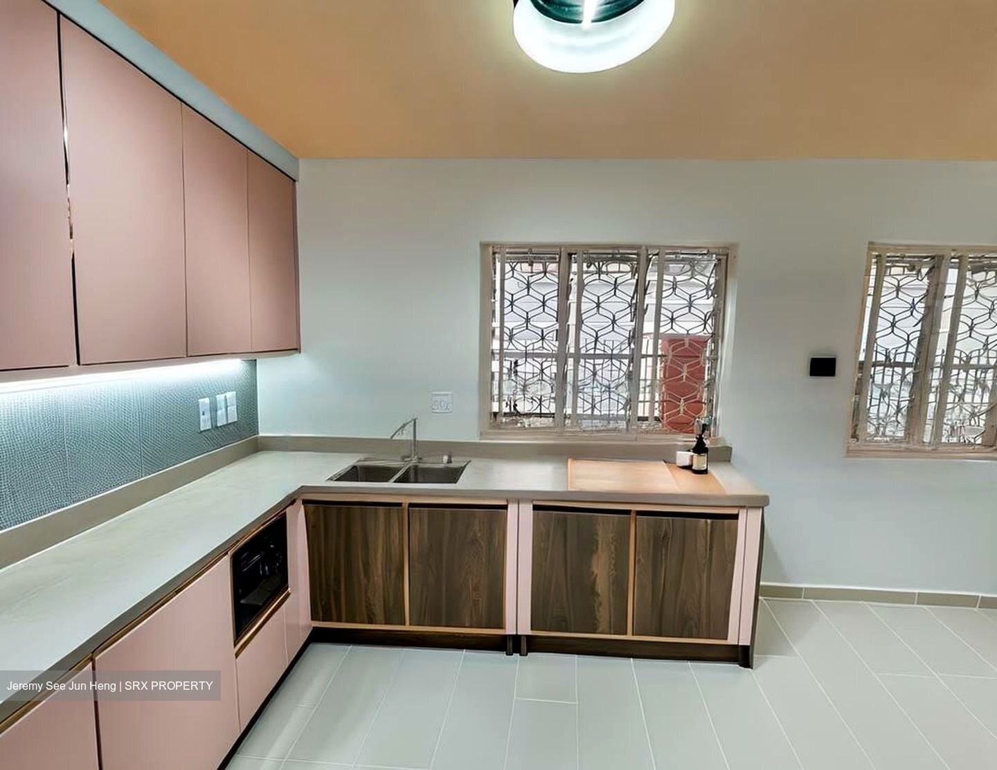 Da Silva Lane (D19), Terrace #457560451